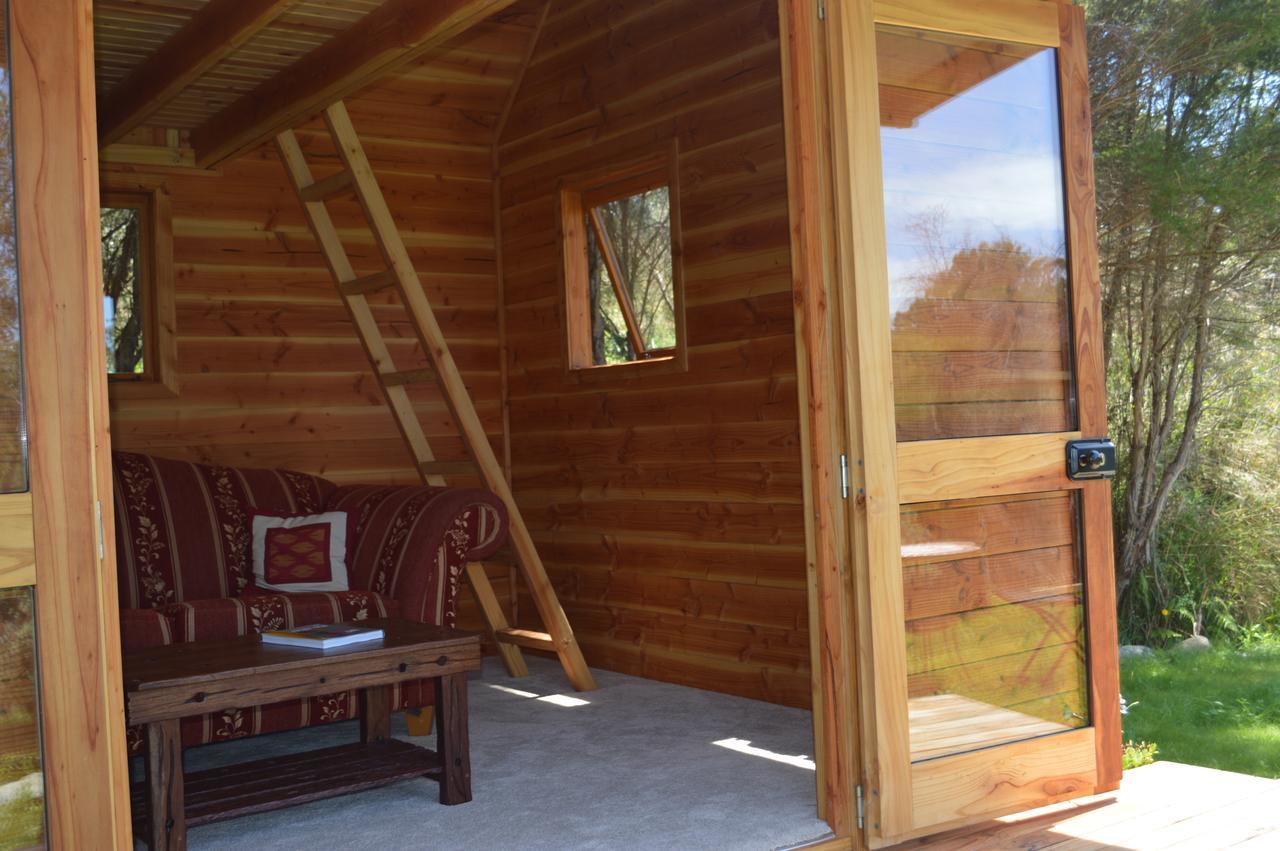 Sunrise Cabin At First Light Rangihaeata Retreat تاكاكا المظهر الخارجي الصورة